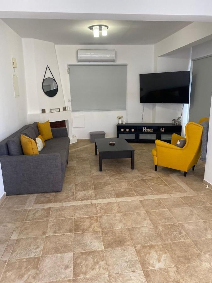 Villa Suncity Boutique Beachfront Ayia Napa Bagian luar foto