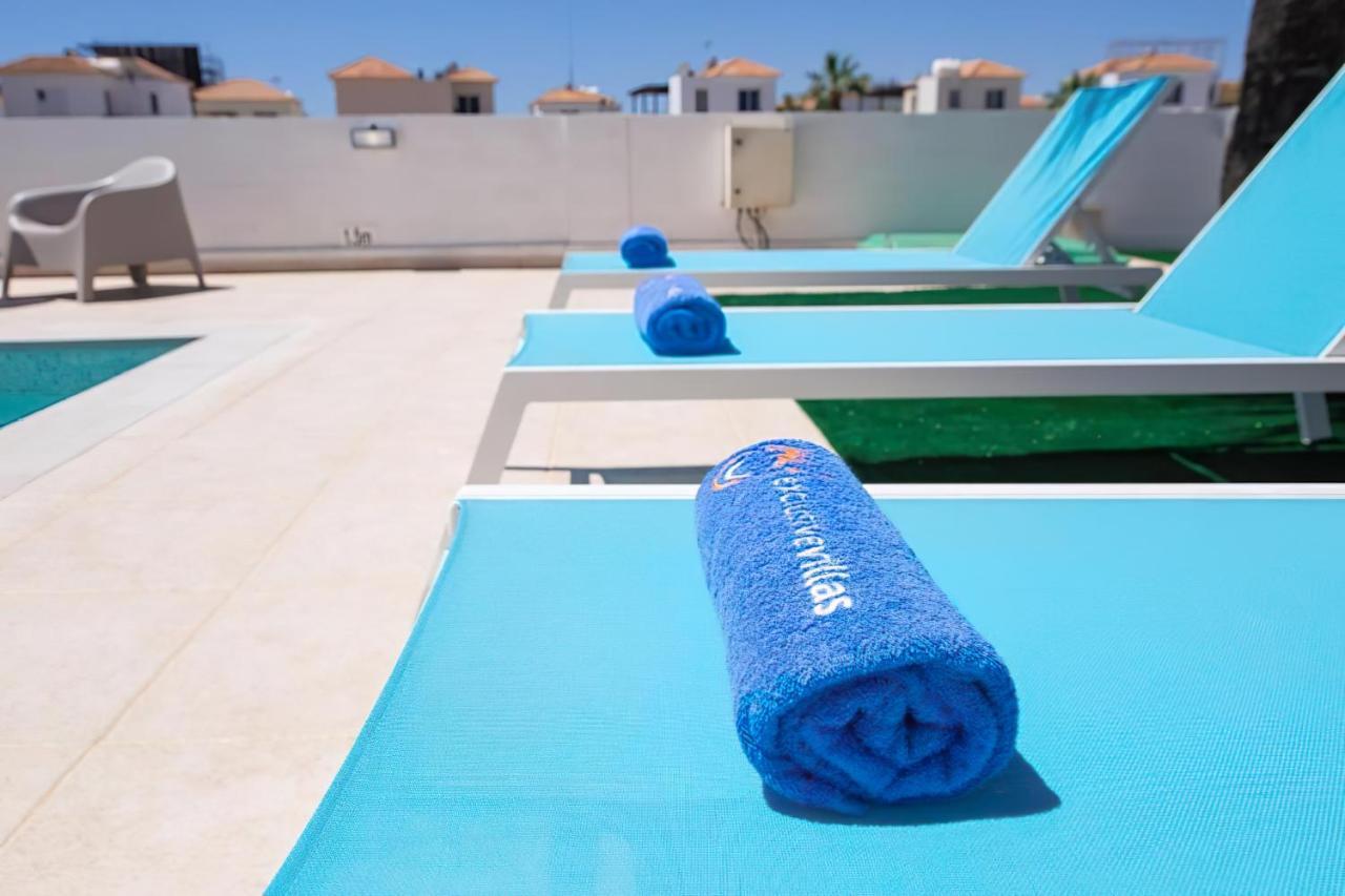 Villa Suncity Boutique Beachfront Ayia Napa Bagian luar foto