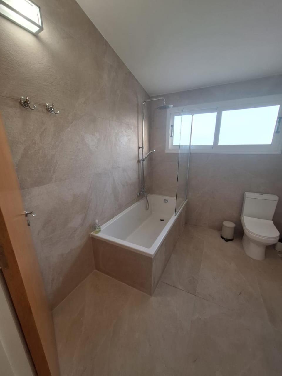 Villa Suncity Boutique Beachfront Ayia Napa Bagian luar foto